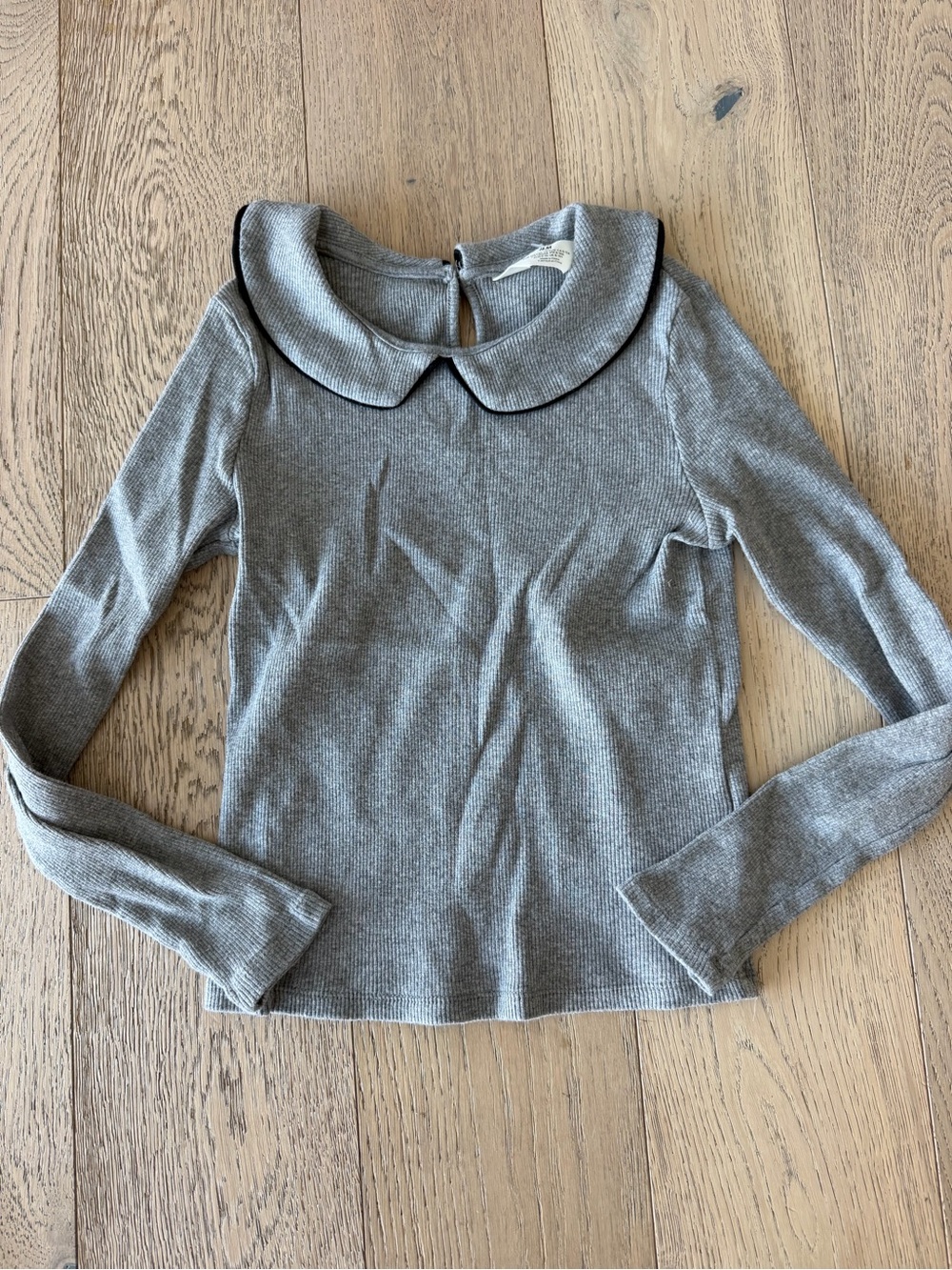 H&M Gray Ribbed Long Sleeve Shirt Top Peter Pan Collar Girls Size 8-10
